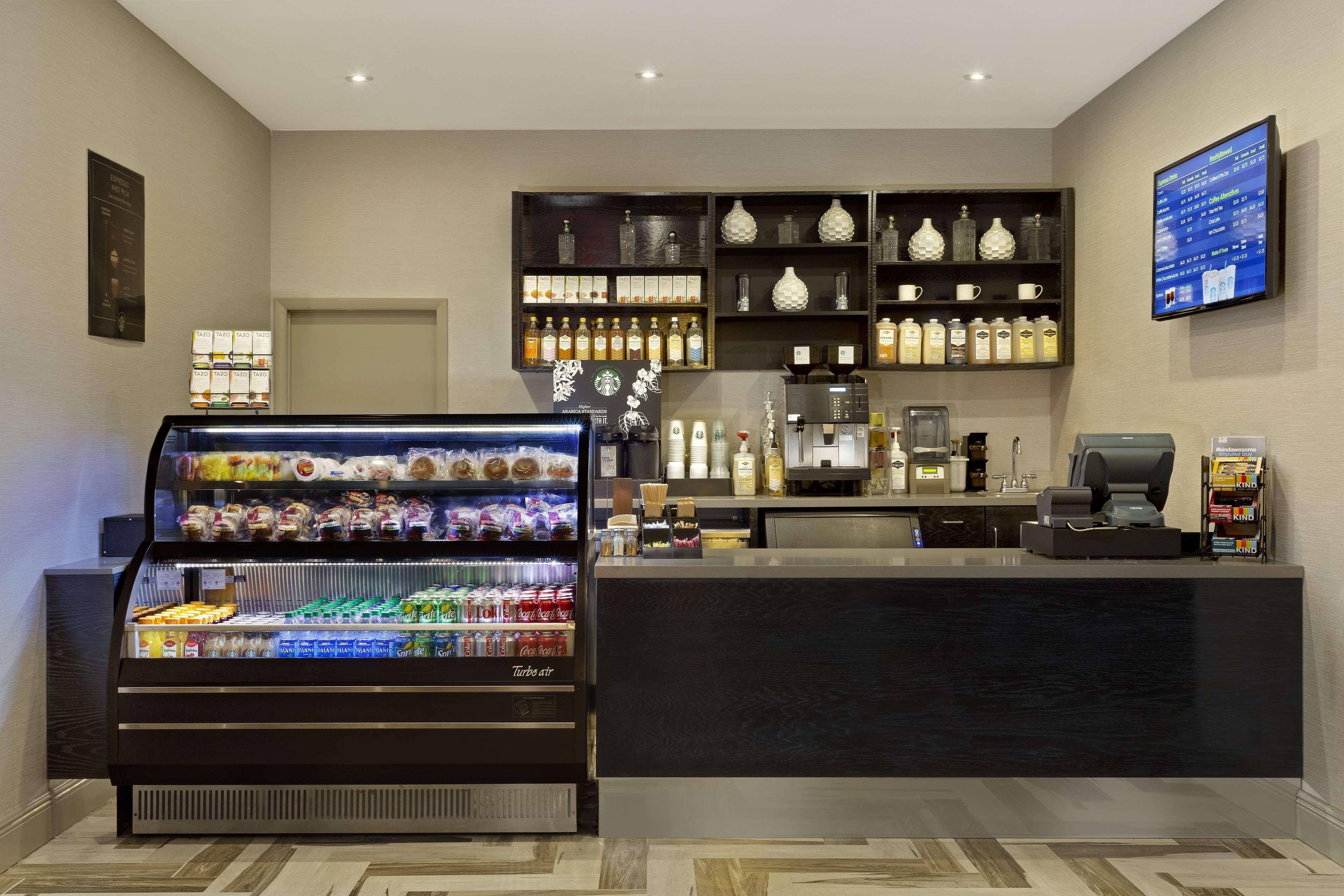 Doubletree By Hilton Orlando East - Ucf Area Hotel Alafaya Екстериор снимка